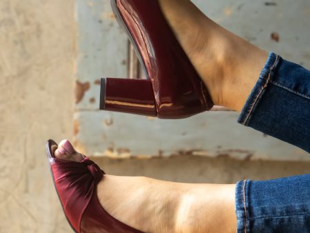 Women Maroon Block Heels Peep Toe Pumps Online