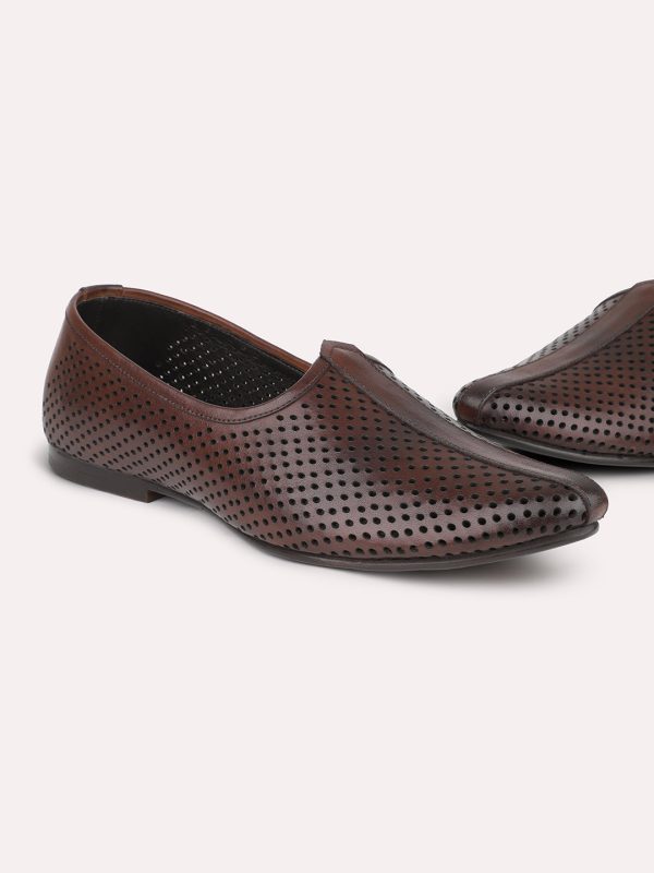 Atesber Brown Ethnic Textured Mojri For Men Online Hot Sale