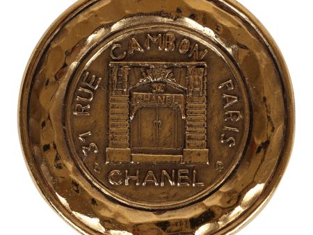 Vintage Chanel Rue Cambon Brooch Gold Metal Online Hot Sale