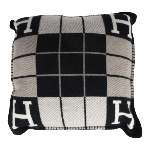 Hermes  Avalon III  Signature H Cushion PM Ecru and Gris Fonce Set on Sale