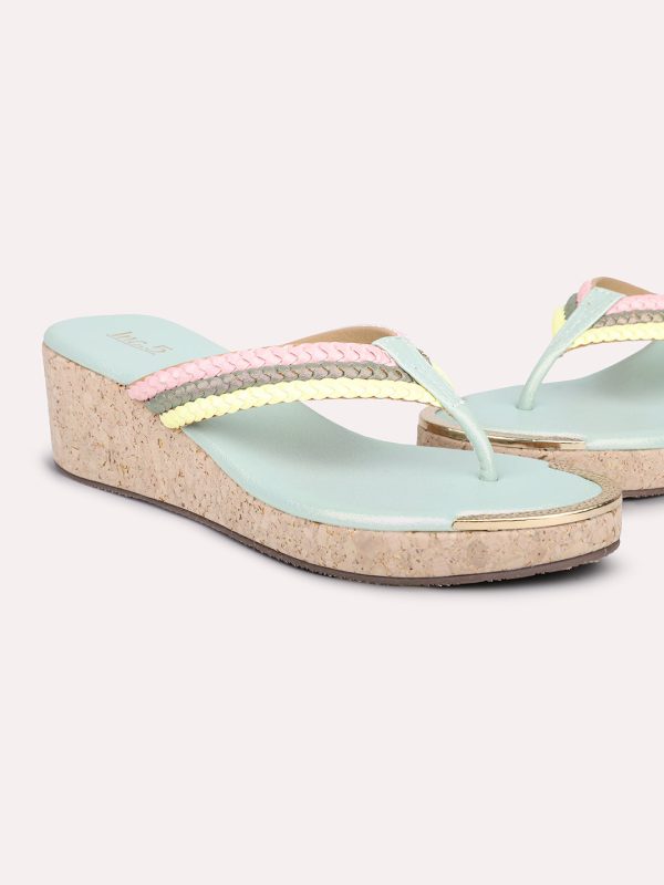 Women Green Textured Wedge Sandals For Cheap