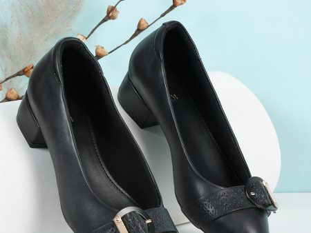 Women Black Pointed Toe Block Pumps With Buckles Details on Sale