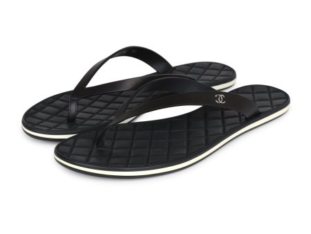 Chanel CC Thong Flip Flops Black Calfskin 39 EU Supply