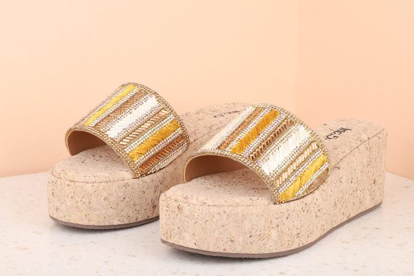 Women Antique Embellished Wedge Heels For Discount