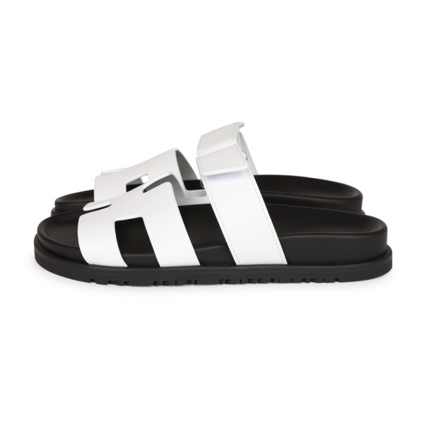 Hermes Chypre Sandals White Palladium Hardware 35.5 EU Online Sale